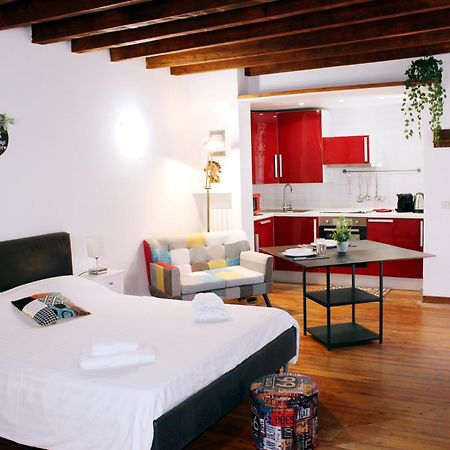 Hbhall Navigli 2 Apartment Milano Eksteriør bilde